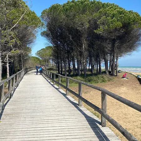 Διαμέρισμα Seafront In A Modern Building In *